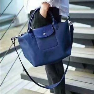 Longchamp Le Pliage Neo Navy Medium Crossbody Tote